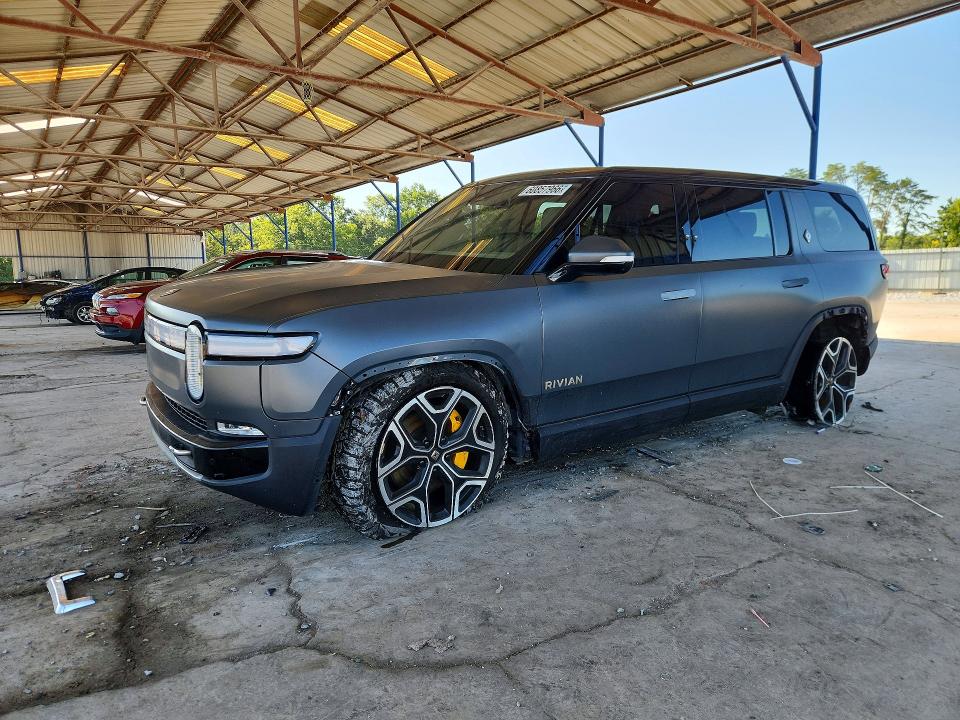 Продажа на аукционе авто 2023 Rivian R1s, vin: 7PDSGABA2PN016190, номер лота: 60857966