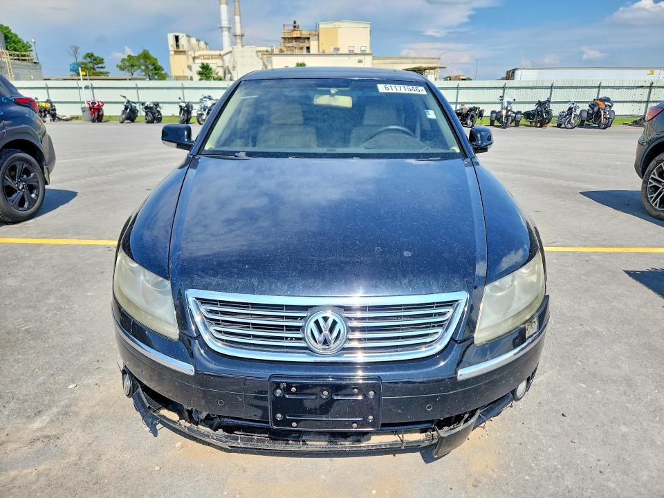 2005 Volkswagen Phaeton მანქანა იყიდება აუქციონზე, vin: WVWAF03DX58004583, აუქციონის ნომერი: 61171546