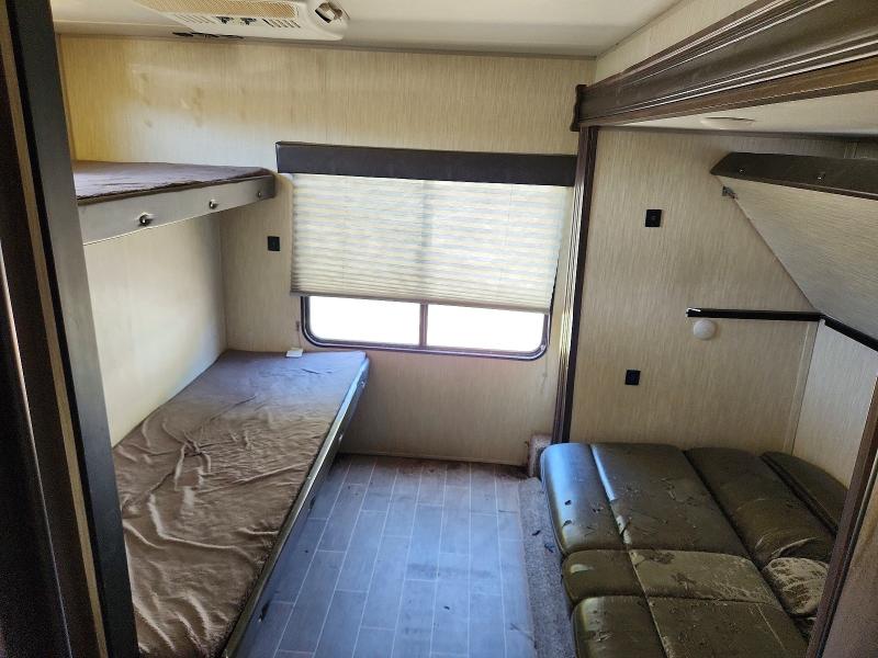 2020 Forest River Cherokee 304bh მანქანა იყიდება აუქციონზე, vin: 4X4TCKF2XLX143567, აუქციონის ნომერი: 62460716