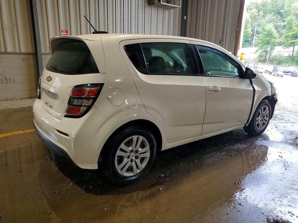 59290276 :رقم المزاد ، 1G1JG6SB6K4132704 vin ، 2019 Chevrolet Sonic مزاد بيع