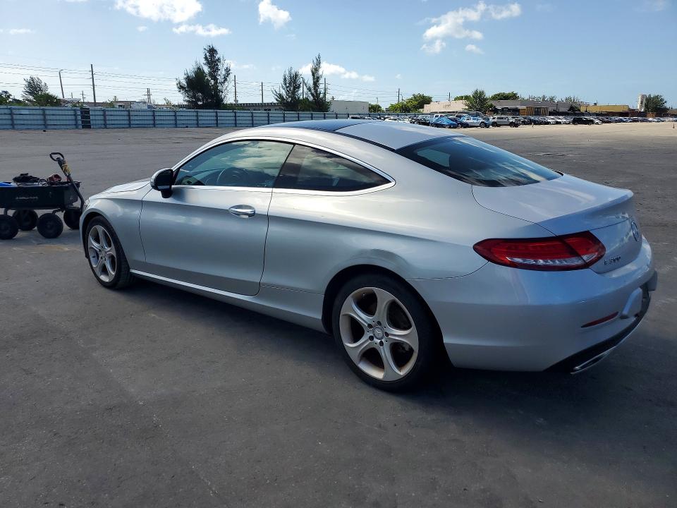 60950016 :رقم المزاد ، WDDWJ4JB6HF328505 vin ، 2017 Mercedes-benz C مزاد بيع