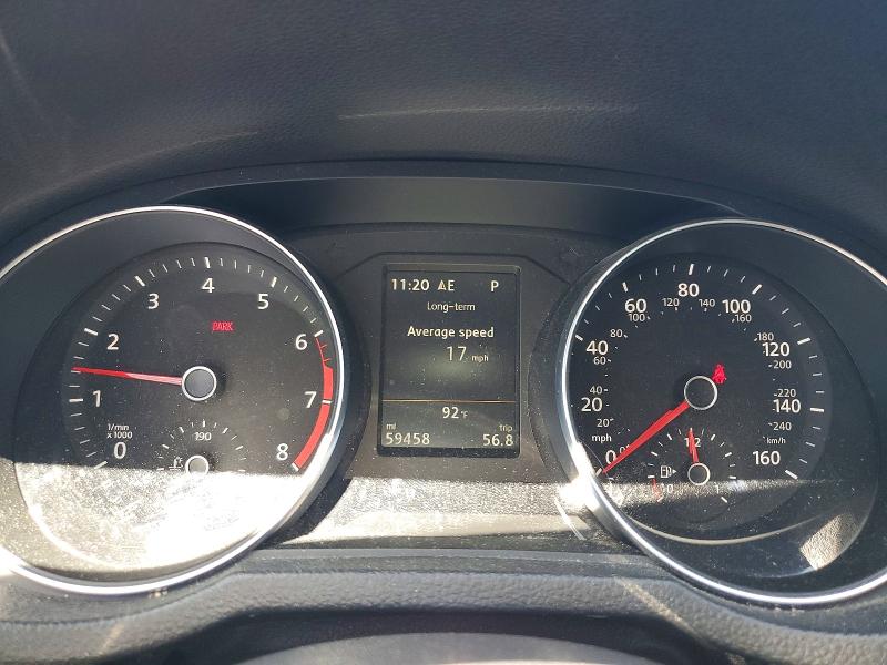 62338956 :رقم المزاد ، 1VWBA7A35JC028509 vin ، 2018 Volkswagen Passat مزاد بيع