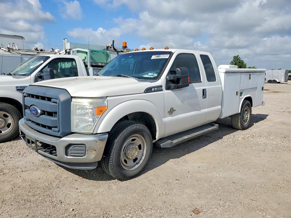 62119686 :رقم المزاد ، 1FD7X3ET7EEA93376 vin ، 2014 Ford F350 مزاد بيع