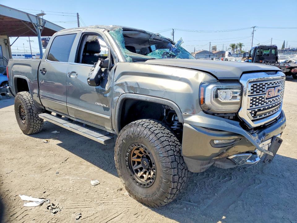 61393286 :رقم المزاد ، 3GTU2PEC7JG343764 vin ، 2018 Gmc Sierra مزاد بيع