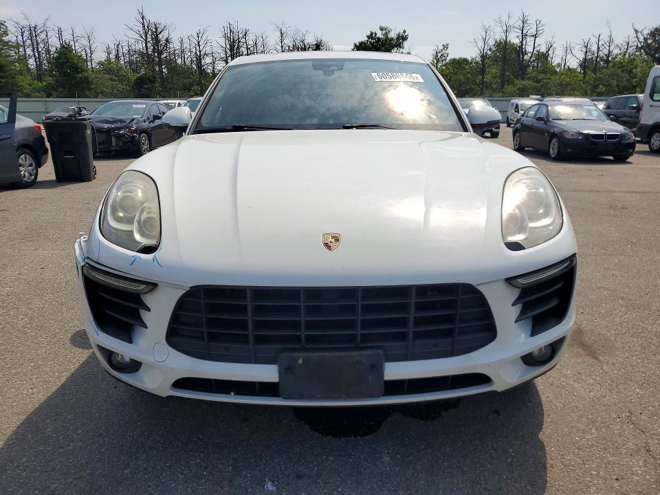 60586846 :رقم المزاد ، WP1AA2A59HLB02350 vin ، 2017 Porsche Macan مزاد بيع