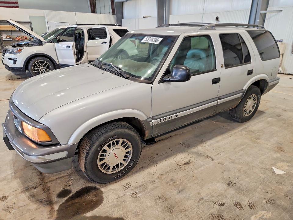 62979206 :رقم المزاد ، 1GKDT13W3T2562387 vin ، 1996 Gmc Jimmy مزاد بيع