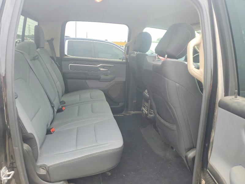 62941796 :رقم المزاد ، 1C6SRFMT0LN175479 vin ، 2020 Ram 1500 مزاد بيع