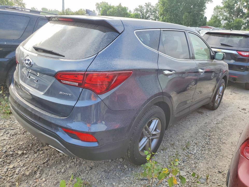 Продажа на аукционе авто 2017 Hyundai Santa Fe Sport, vin: 5NMZT3LB3HH039433, номер лота: 61376266