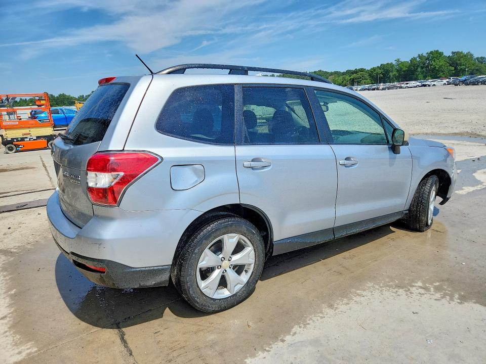 63202356 :رقم المزاد ، JF2SJADC0FH475093 vin ، 2015 Subaru Forester مزاد بيع
