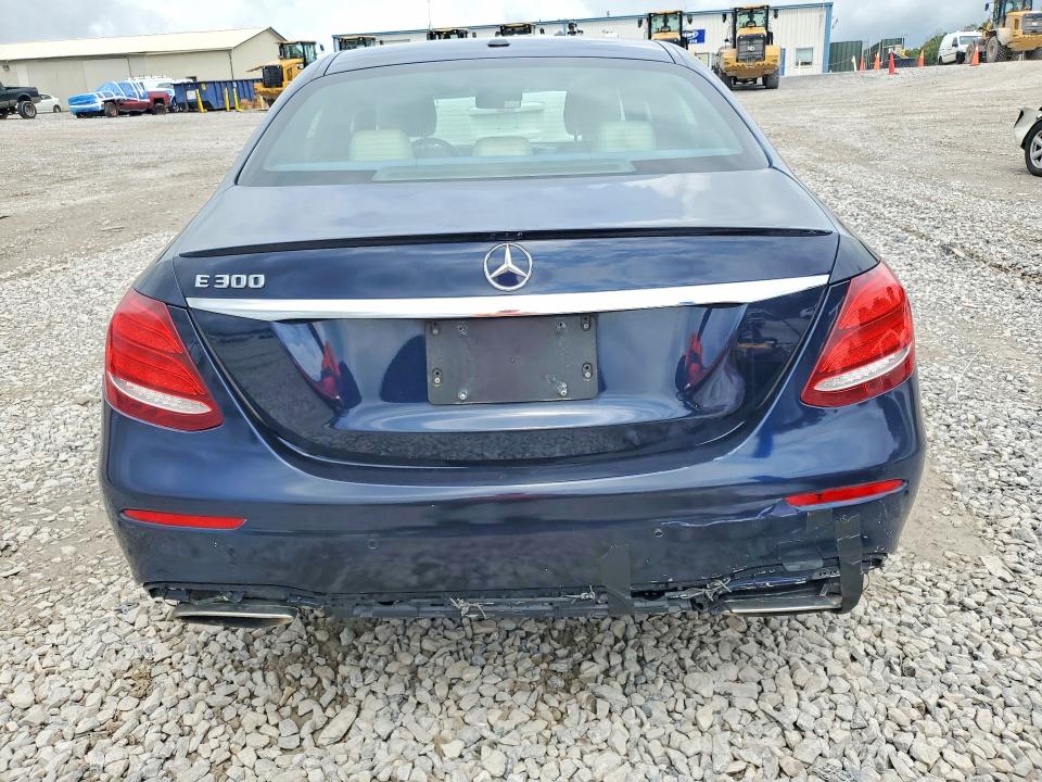 Продаж на аукціоні авто 2018 Mercedes-benz E, vin: WDDZF4JB6JA408162, номер лоту: 61996306