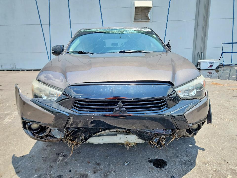 63011366 :رقم المزاد ، JA4AP3AU8HZ012207 vin ، 2017 Mitsubishi Outlander Sport مزاد بيع