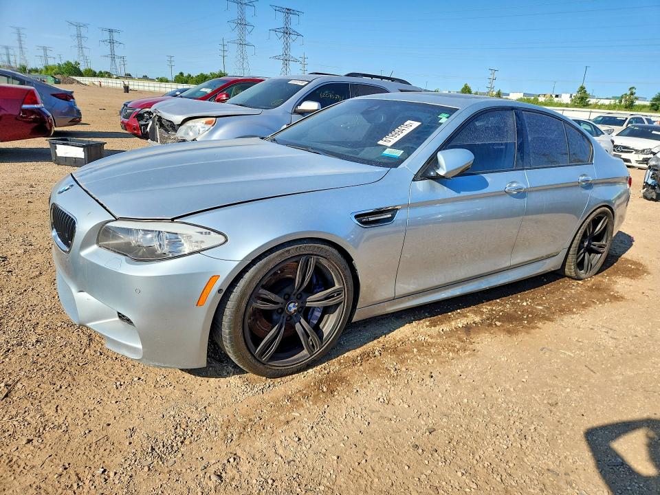 2013 Bmw M5 მანქანა იყიდება აუქციონზე, vin: WBSFV9C59DD097018, აუქციონის ნომერი: 61999416