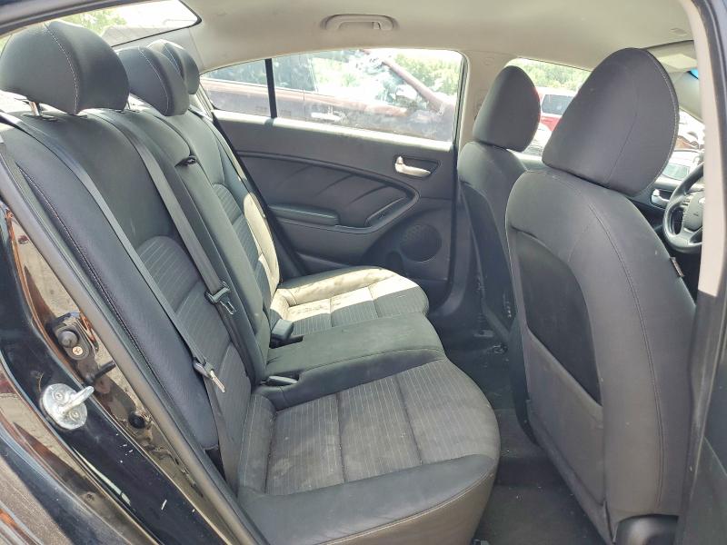 2018 Kia Forte მანქანა იყიდება აუქციონზე, vin: 3KPFL4A74JE194822, აუქციონის ნომერი: 60230726