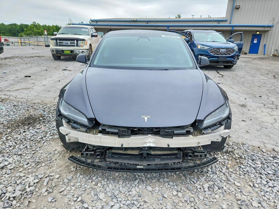 62586226 :رقم المزاد ، 5YJ3E1EB9RF822177 vin ، 2024 Tesla Model 3 مزاد بيع