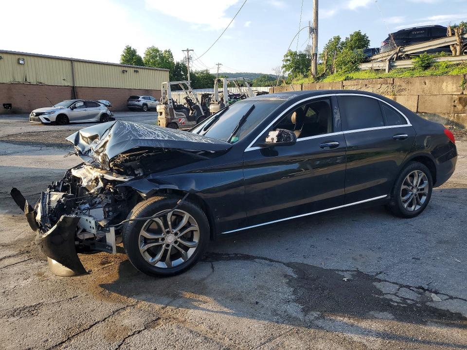 62855126 :رقم المزاد ، 55SWF4KB4HU180593 vin ، 2017 Mercedes-benz C مزاد بيع