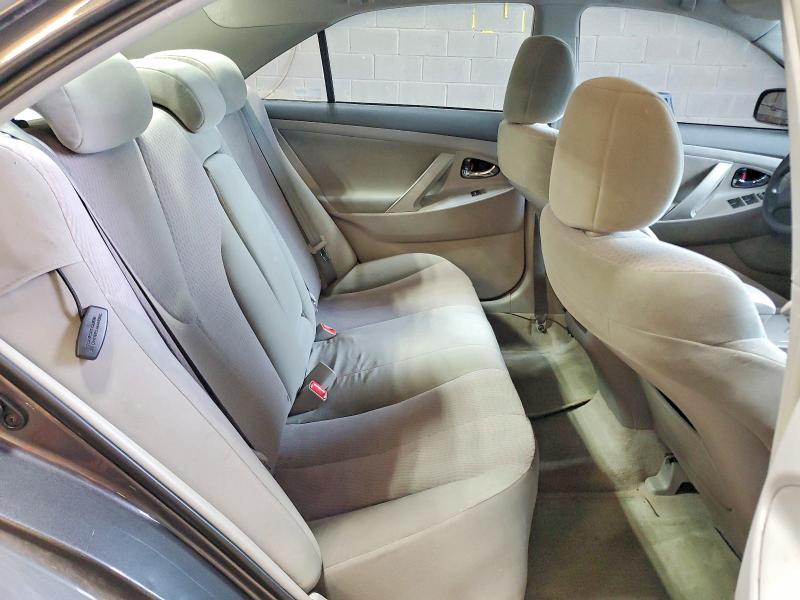 2010 Toyota Camry მანქანა იყიდება აუქციონზე, vin: 4T1BF3EK6AU035134, აუქციონის ნომერი: 61705206