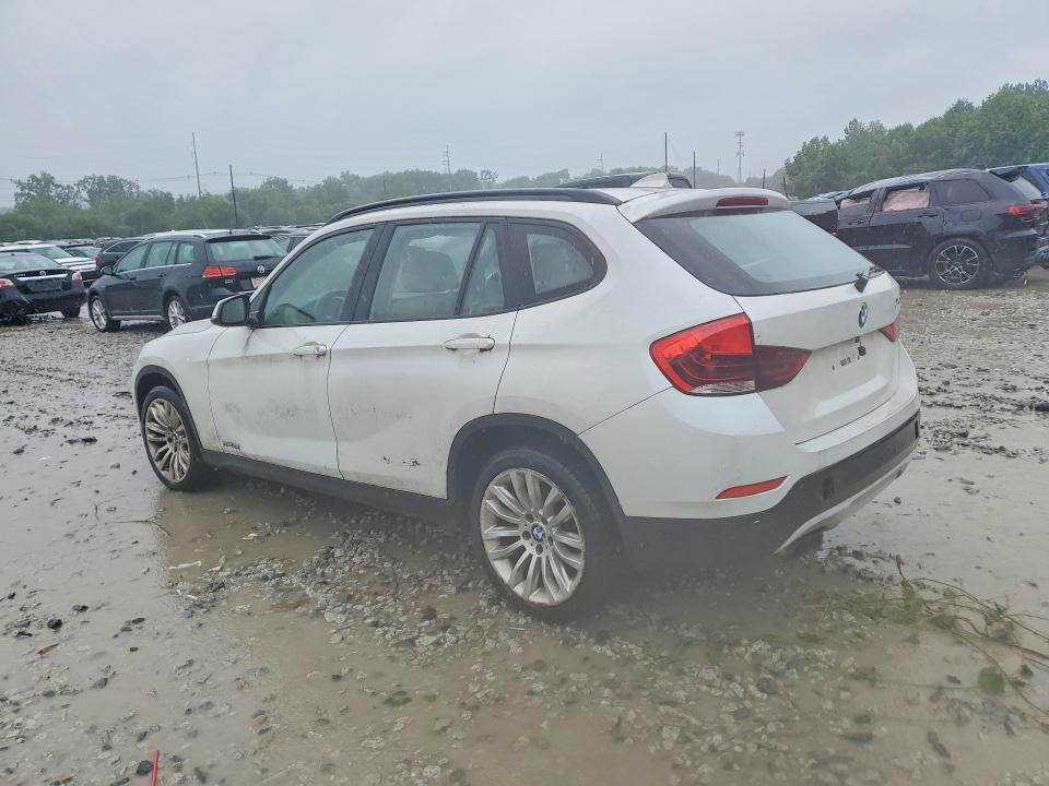 60145836 :رقم المزاد ، WBAVL1C5XDVR82006 vin ، 2013 Bmw X1 مزاد بيع