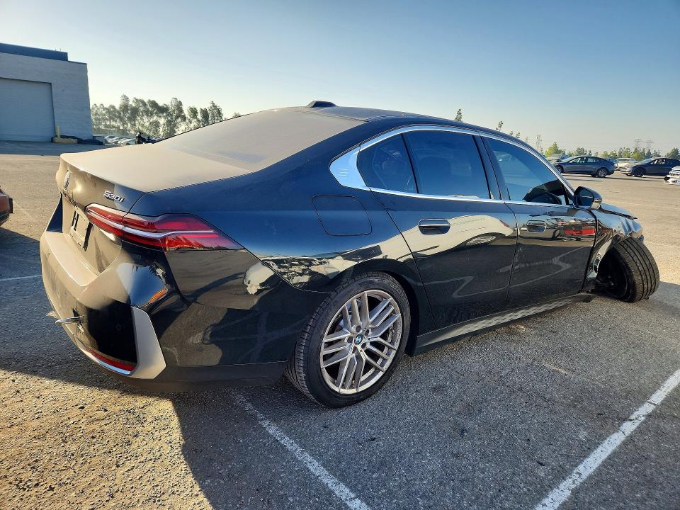 2024 Bmw 530 მანქანა იყიდება აუქციონზე, vin: WBA53FJ08RCS35186, აუქციონის ნომერი: 60681746