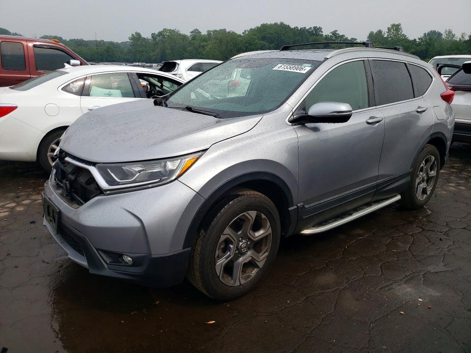 61558906 :رقم المزاد ، 5J6RW2H82HL057607 vin ، 2017 Honda Cr-v مزاد بيع