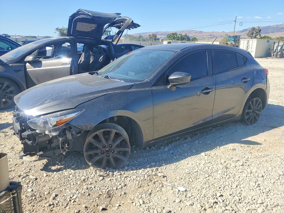 Aukcja sprzedaży 2017 Mazda 3, vin: 3MZBN1L38HM128403, numer aukcji: 60637686