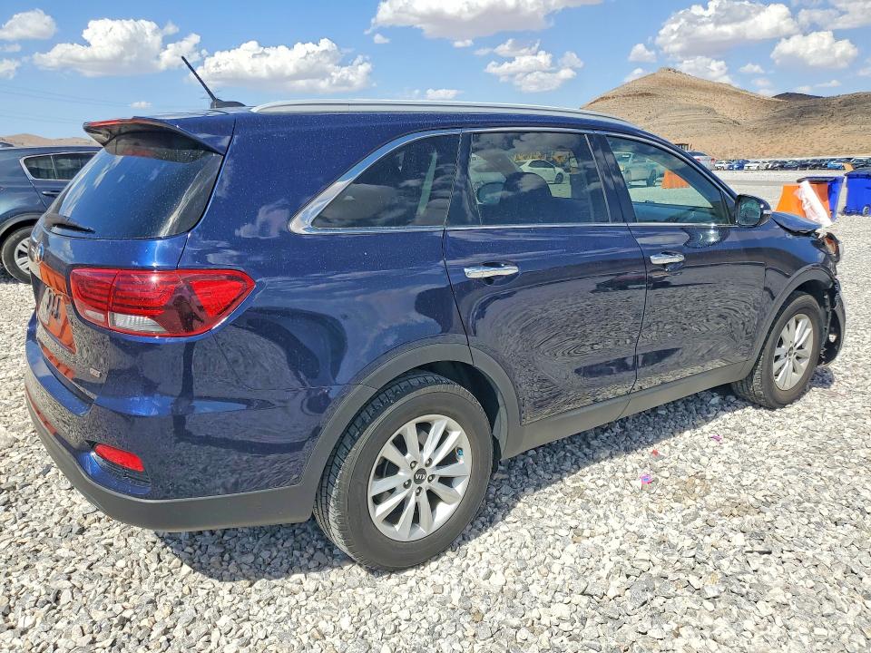 2020 Kia Sorento მანქანა იყიდება აუქციონზე, vin: 5XYPG4A34LG698217, აუქციონის ნომერი: 63216376