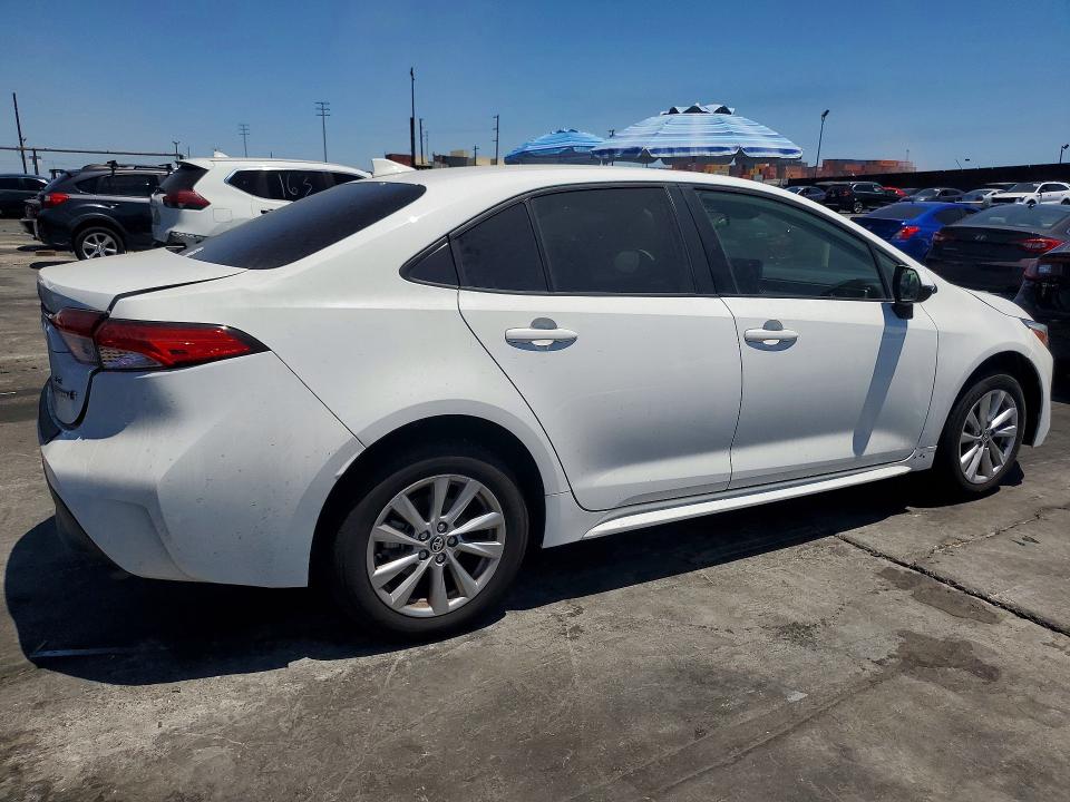 Продажа на аукционе авто 2024 Toyota Corolla Hybrid, vin: JTDBCMFE9R3038641, номер лота: 61177646