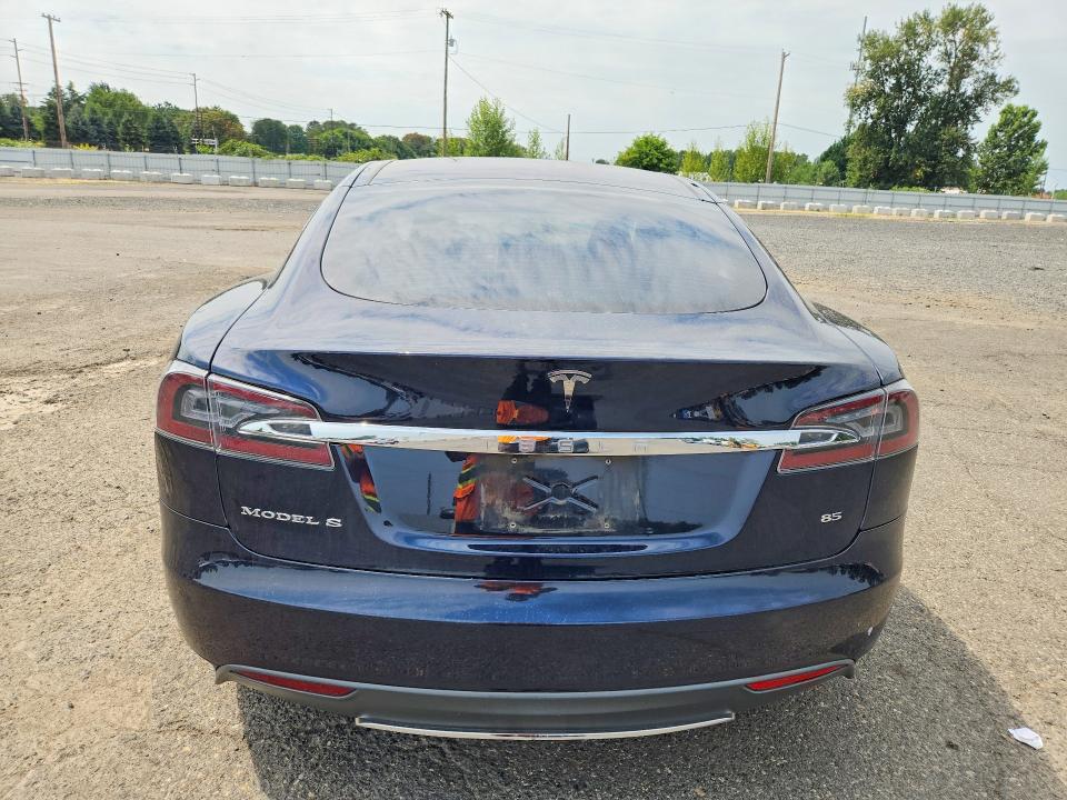 Продажа на аукционе авто 2013 Tesla Model S, vin: 5YJSA1CN5DFP19528, номер лота: 61963016