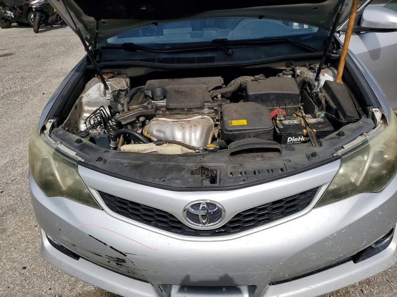 63576526 :رقم المزاد ، 4T1BF1FK3DU688432 vin ، 2013 Toyota Camry مزاد بيع