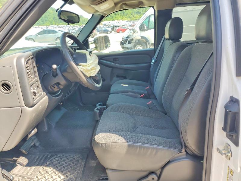 60489406 :رقم المزاد ، 1GCEC19T55E278158 vin ، 2005 Chevrolet Silverado مزاد بيع