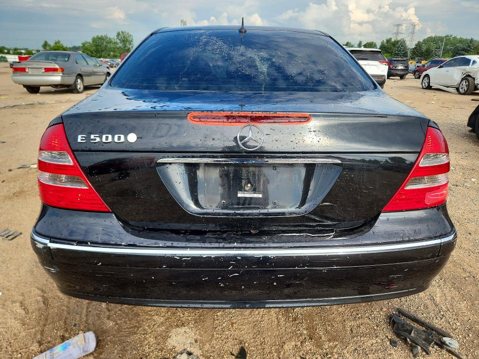 59860456 :رقم المزاد ، WDBUF70J83A239052 vin ، 2003 Mercedes-benz E مزاد بيع