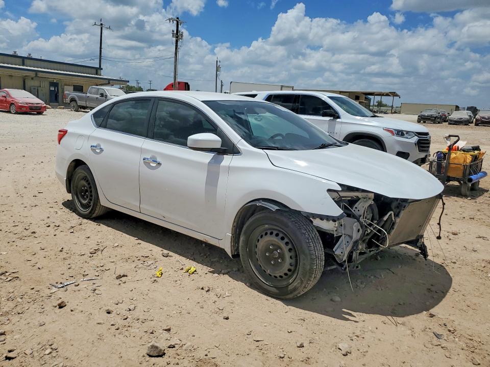 59082666 :رقم المزاد ، 3N1AB7AP5KY409710 vin ، 2019 Nissan Sentra مزاد بيع