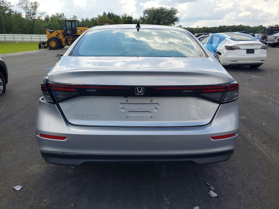61333106 :رقم المزاد ، 1HGCY1F4XSA083215 vin ، 2025 Honda Accord مزاد بيع