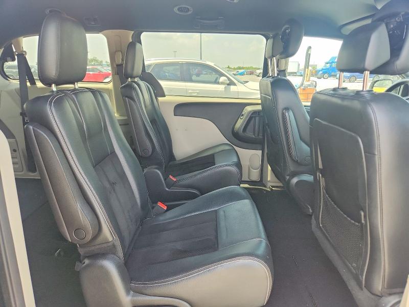 2017 Dodge Grand Caravan მანქანა იყიდება აუქციონზე, vin: 2C4RDGCGXHR760998, აუქციონის ნომერი: 60223606