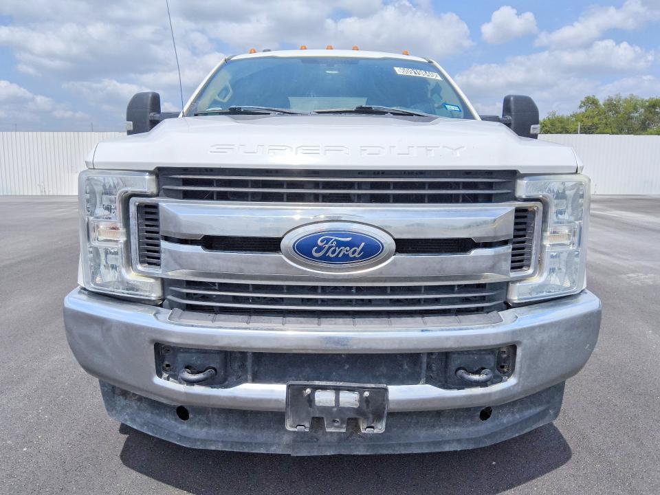 Продажа на аукционе авто 2019 Ford F350, vin: 1FT8W3DT4KEE64308, номер лота: 60919846