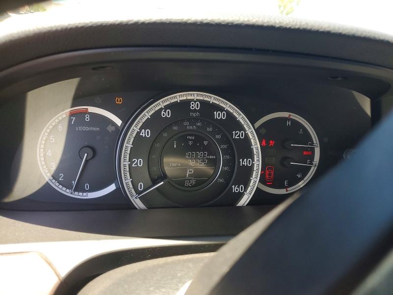 60838696 :رقم المزاد ، 1HGCR2F86HA095229 vin ، 2017 Honda Accord مزاد بيع