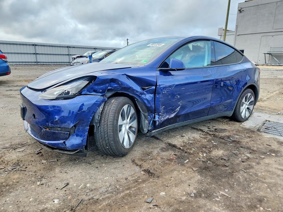 Продажа на аукционе авто 2023 Tesla Model Y, vin: 7SAYGAEE4PF879140, номер лота: 59813346