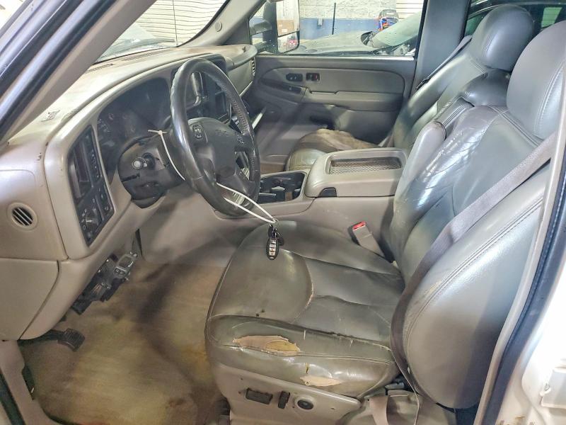 60168526 :رقم المزاد ، 1GTHK23215F851461 vin ، 2005 Gmc Sierra مزاد بيع