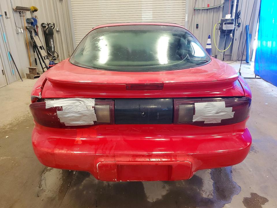 1995 Pontiac Firebird მანქანა იყიდება აუქციონზე, vin: 2G2FS22S5S2240343, აუქციონის ნომერი: 61625006