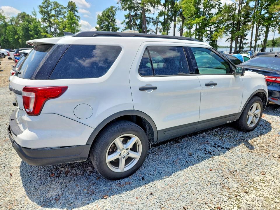 56828246 :رقم المزاد ، 1FM5K8B82JGC02568 vin ، 2018 Ford Explorer مزاد بيع