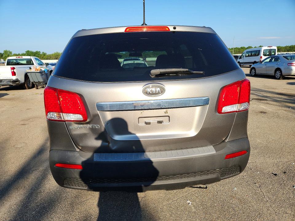 Продажа на аукционе авто 2012 Kia Sorento, vin: 5XYKT3A17CG202695, номер лота: 58917856
