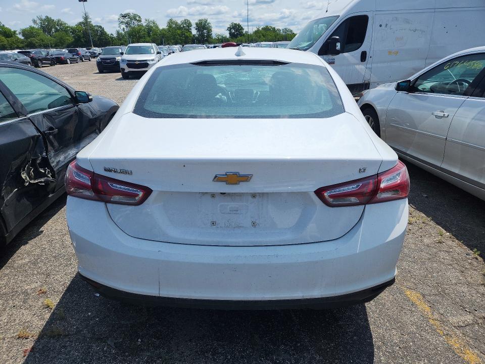 Продажа на аукционе авто 2019 Chevrolet Malibu, vin: 1G1ZD5ST8KF136630, номер лота: 61711536