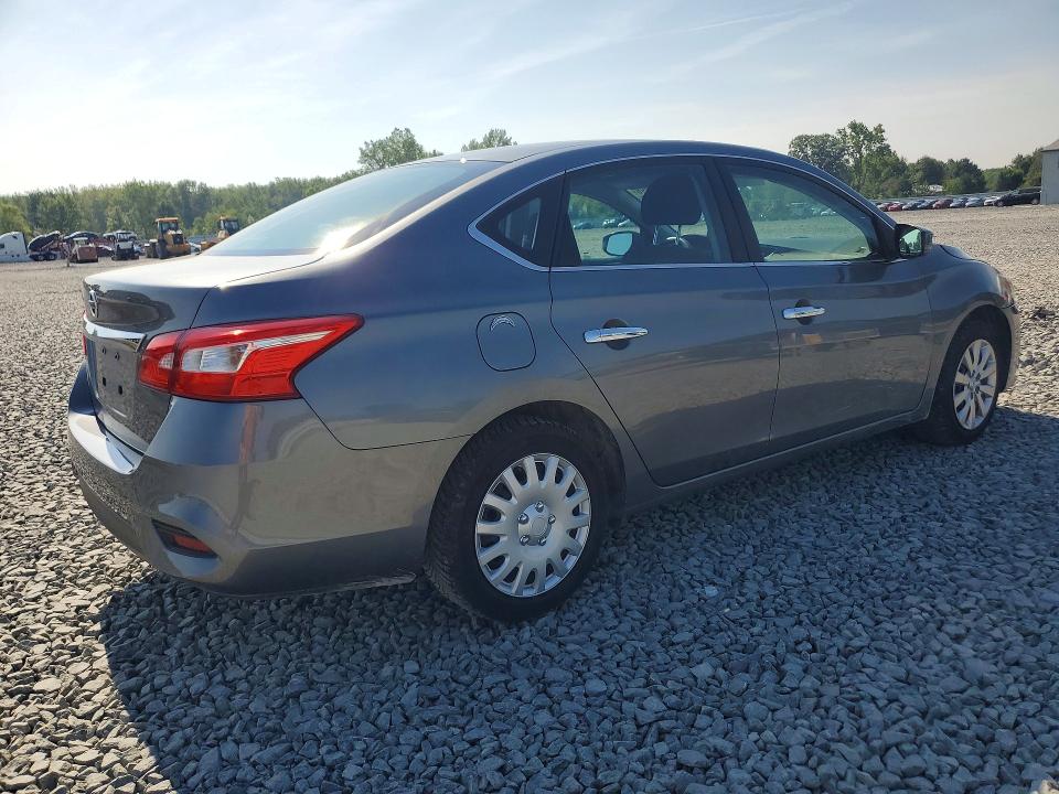 2018 Nissan Sentra მანქანა იყიდება აუქციონზე, vin: 3N1AB7AP8JY271840, აუქციონის ნომერი: 60357996