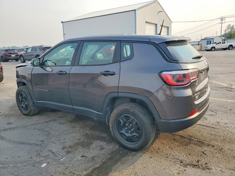 Продаж на аукціоні авто 2018 Jeep Compass, vin: 3C4NJDAB8JT415596, номер лоту: 61762056