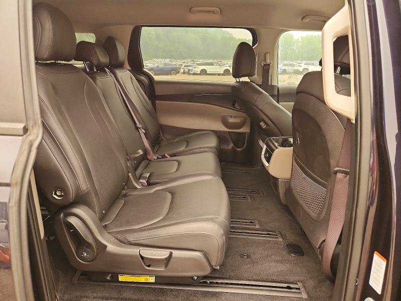 Продаж на аукціоні авто 2026 Kia Carnival, vin: KNDNB5KA6T6130837, номер лоту: 60487056