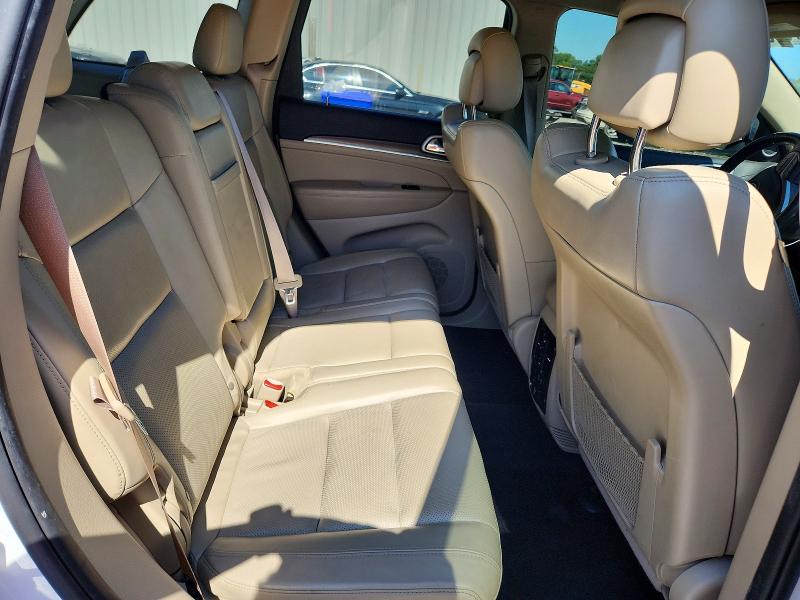 61387526 :رقم المزاد ، 1C4RJEBG6JC132000 vin ، 2018 Jeep Grand Cherokee مزاد بيع