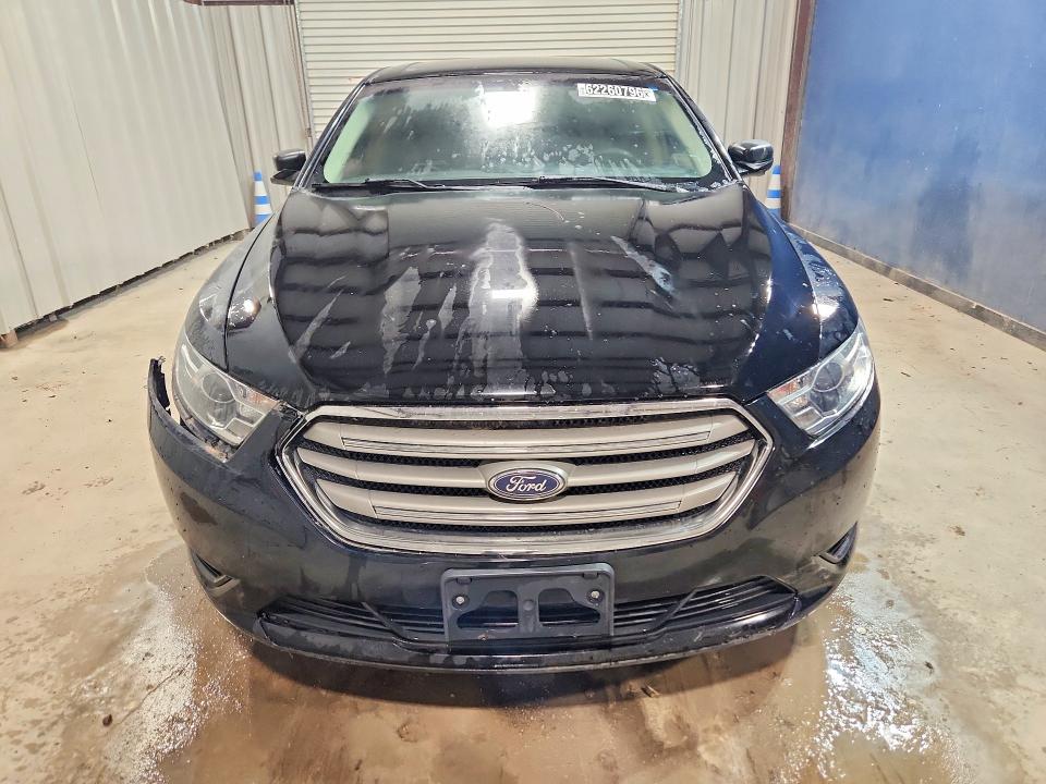 2018 Ford Taurus მანქანა იყიდება აუქციონზე, vin: 1FAHP2D80JG132667, აუქციონის ნომერი: 62260796