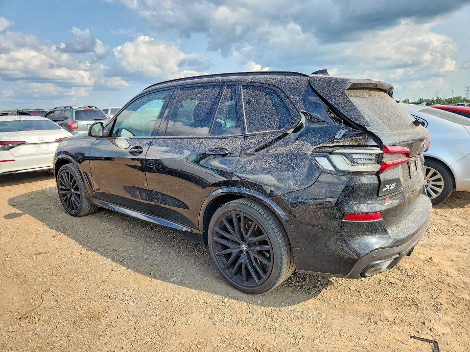 61826166 :رقم المزاد ، 5UXCR6C01M9E43262 vin ، 2021 Bmw X5 مزاد بيع