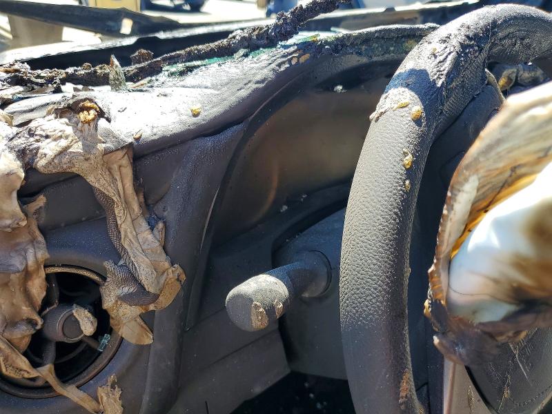2017 Toyota Corolla მანქანა იყიდება აუქციონზე, vin: 5YFBURHE1HP638972, აუქციონის ნომერი: 60875316