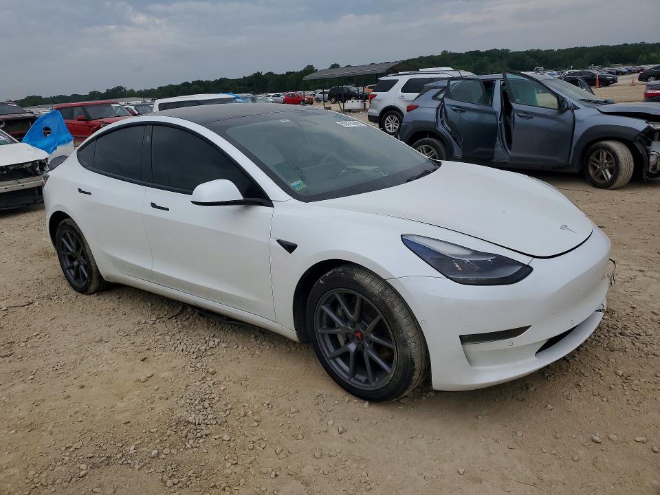 2022 Tesla Model 3 მანქანა იყიდება აუქციონზე, vin: 5YJ3E1EB3NF166164, აუქციონის ნომერი: 62476246