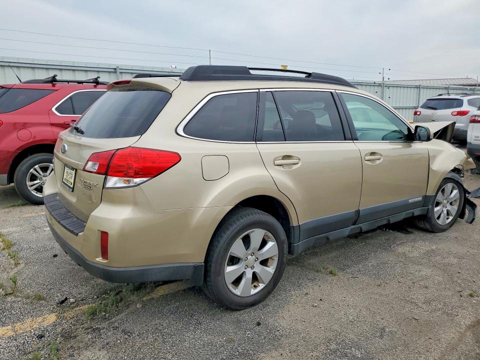 61562716 :رقم المزاد ، 4S4BRCLC9A3327241 vin ، 2010 Subaru Outback مزاد بيع